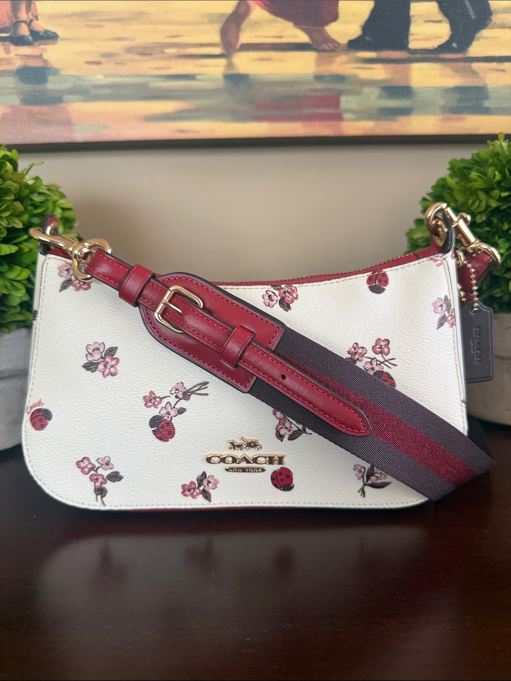 COACH C7973 🐞Ladybug Floral Print🐞 JES BAGUETTE CROSSBODY BAG 🌟EUC🌟 - Picture 16 of 17